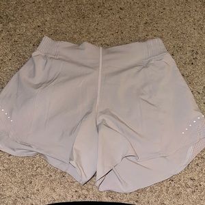 lululemon special edition hotty hot high rise 4 in. short